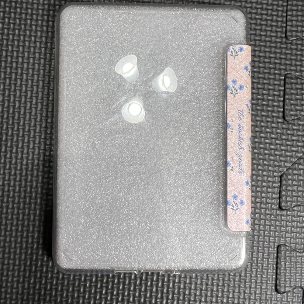 Floral "Read More Books" Protective Case For Kindle E-Reader Magnetic Closure Li - Picture 3 of 4